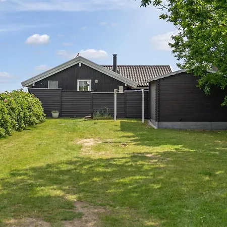 Wiebke - 50m From The Sea By Interhome Feriehus